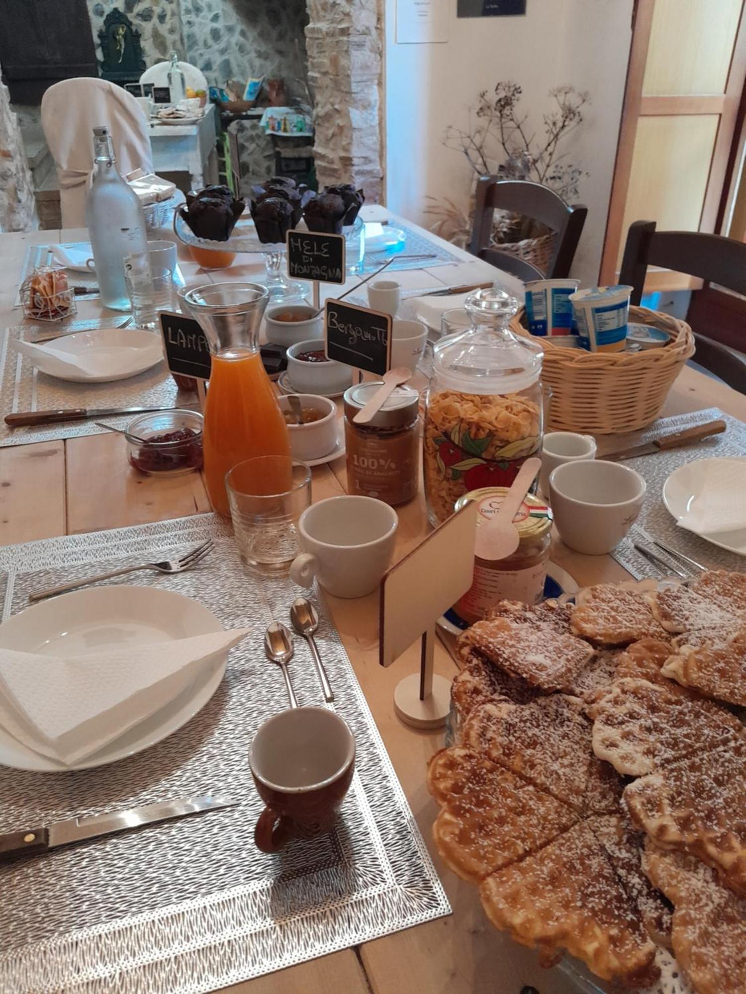 Bed and Breakfast La Stella Civita Exterior foto
